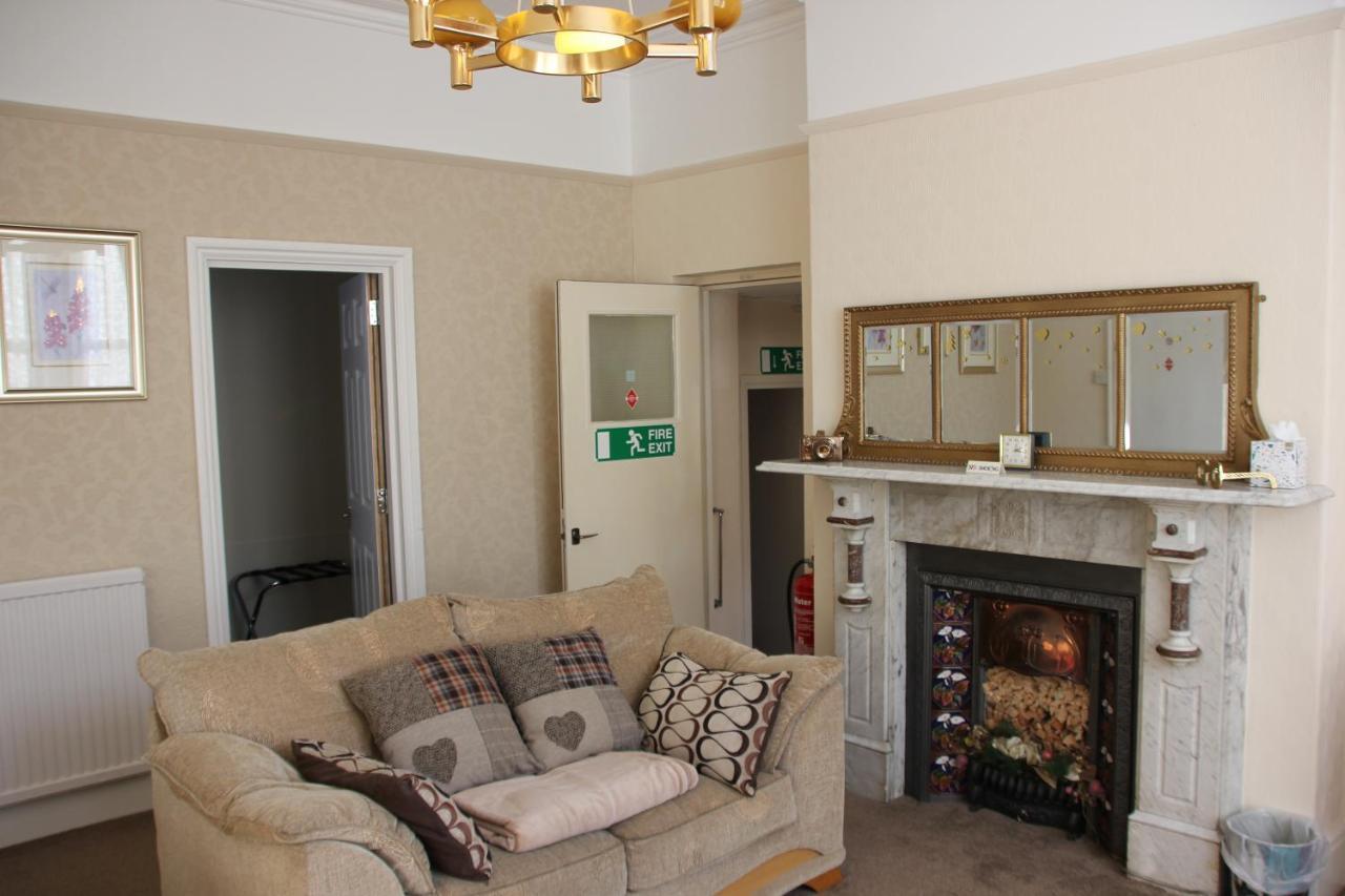 Candlelight Apartment Minehead Exterior photo